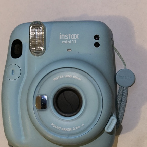 Instax mini 11 - Picture 2 of 3